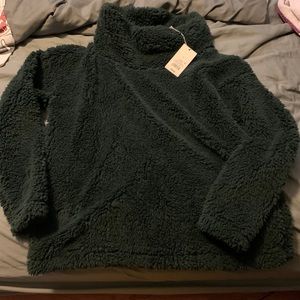 Woman’s large Sherpa sweatshirt